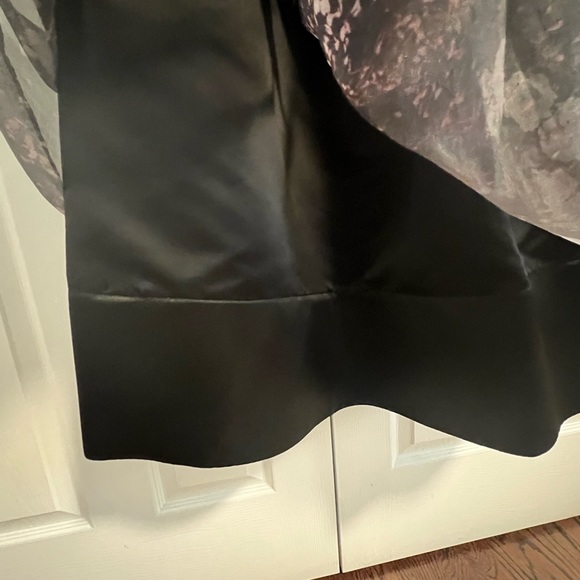 Alice + Olivia by Stacey Bendet Kamila Gown - Picture 10 of 15